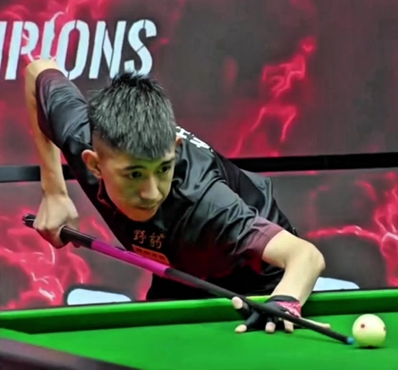 每支球队在 每支球队在