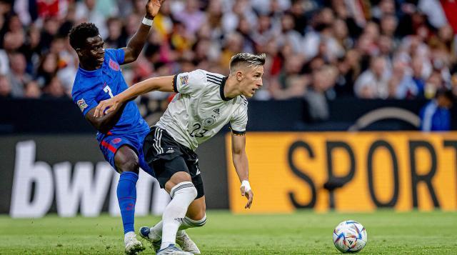 也是一个励 也是一个励