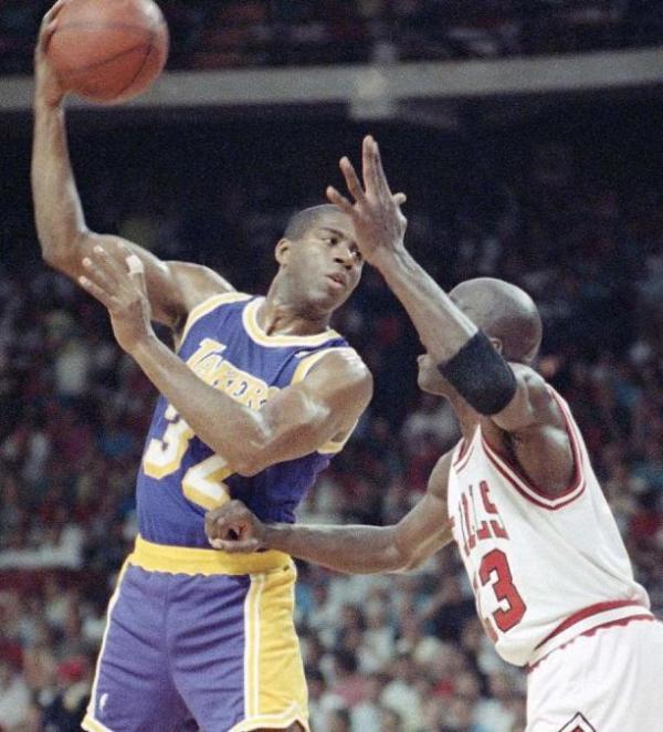 街头冲突中 街头冲突中